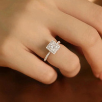 Mode 1ct D VS2 Radiant Cut Lab Créé Diamant Bague De Fiançailles De Mariage pour Femmes 14K 18K Bijoux En Or Massif