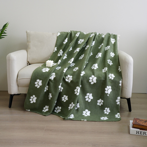 بطانية ناعمة للغاية صديقة للبيئة من البوليستر المحبوك 100٪ قابلة للطي بنمط آثار أقدام الكلاب الكرتونية/اللون الموحد للاستخدام في جميع الفصول للمنزل - Product Image 2