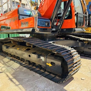 Excavadora de cadenas Doosan DX300 usada en venta en buen estado con 1 año de garantía en motor, bomba y transmisión - Product Image 2