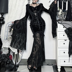 Vestido Gótico de Terciopelo para Mujer con Mangas de Encaje en Forma de <span class=keywords><strong>Campana</strong></span> - Elegante Vestido Largo Romántico Oscuro con <span class=keywords><strong>Falda</strong></span> de Sirena - Product Image 2