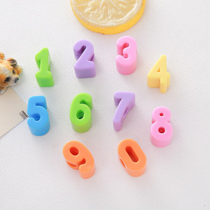 Cuentas espaciadoras acrílicas <span class=keywords><strong>de</strong></span> 6 mm con orificio grande, números del 0 <span class=keywords><strong>al</strong></span> 9, para pulseras hechas a mano, correas para teléfonos, accesorios para llaveros - Product Image 3