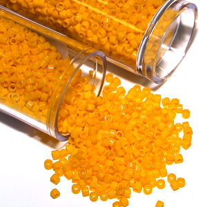 Set de Cuentas de Vidrio Japonesas Miyuki 116 Colores en Tubos de 10 Gramos para Fabricación de Joyería, Collares y Pulseras - Product Image 6