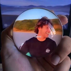 Bola de Cristal con Video Personalizado, Esfera de Recuerdos, Lámpara Electrónica de Escritorio, Bola de Cristal Mágica con Luz para Regalos de Navidad - Product Image 6