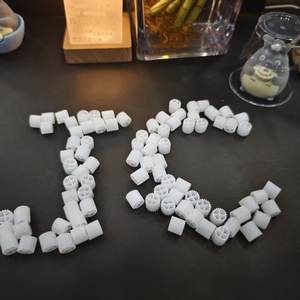 Sfere Biofiltranti in Polietilene ad Alta Densità K1 K3 K5 per Acquari, Media Filtrante MBBR per Reattori Biofilm in Acquacoltura e Laghetti - Product Image 1