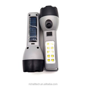 Cao Powered lumen sáng cảm ứng khẩn cấp ánh sáng mạnh mẽ năng lượng mặt trời có thể sạc lại dẫn đèn pin - Product Image 5