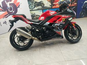 Motos d'<span class=keywords><strong>occasion</strong></span> <span class=keywords><strong>Kawasaki</strong></span> <span class=keywords><strong>Ninja</strong></span> 250, motos de course, motos sportives, motos à essence, excellent <span class=keywords><strong>prix</strong></span>. - Product Image 6