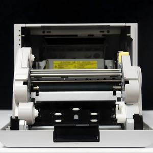 Máy in ảnh chân dung Photo Booth DNP DS-RX1HS được ưa chuộng nhất năm 2025, khổ giấy 4x6/5x7/6x8 <span class=keywords><strong>inch</strong></span>, bảo hành mở rộng 1 năm, lý tưởng cho sự kiện nhỏ gọn - Product Image 3