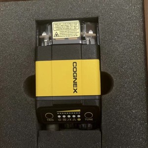 Lector de Códigos de Barras Cognex DM362X 24V DC, Escáner Industrial de Códigos QR para Logística - Product Image 3