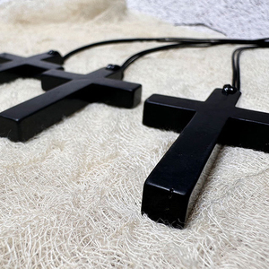 <span class=keywords><strong>Karelian</strong></span> Heritage Shungite Cross Pendant, accesorio de joyería de piedra natural para protección EMF - Product Image 2