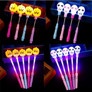 Bâtons lumineux d'Halloween en forme de crâne et de citrouille, jouet en plastique pour la décoration de fête des enfants - Product Image 2