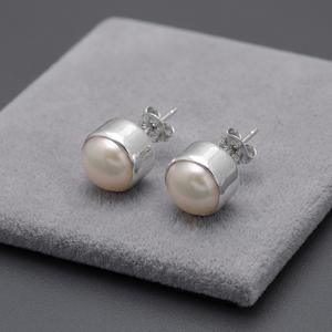 Hermosos Pendientes de Perlas Blancas con Baño de Platino, Grado AAAA, Plata de Ley 925, Hechos a Mano, Joyería Fina con Piedras Preciosas, Diseño Moderno - Product Image 3