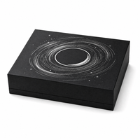Boîtes cadeaux personnalisées OEM avec logo, couvercle et base noir mat, impression étoile lune argentée métallique pour l'emballage et la présentation de bijoux en détail