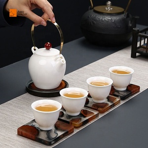 Posavasos Cuadrado de Resina y Pino, Diseño Moderno Vintage, Hecho a Mano, Antideslizante, Aislante, Ecológico, Resistente al Calor, para Tazas de Té, Decoración Única para el Hogar - Product Image 6