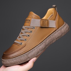 Chaussures décontractées en cuir rétro pour hommes, bout rond, semelle en caoutchouc antidérapante, style marche - Product Image 1