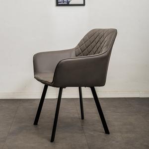 Fauteuil moderne rembourré en diamant blanc Fauteuil de cuisine vintage en velours doux PU noir Pieds matelassés Chaises de salle à manger scandinaves - Product Image 3