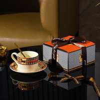 Offre Spéciale : Ensemble Tasse et Assiette à Café Haut de Gamme, Verre à Eau Rétro, Service de Table en Céramique, Tasse à Thé Luxe Léger, Ensemble Cadeau