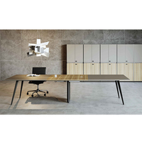 Manufacture directe de 12 personnes en forme de bateau moderne Table de réunion Mobilier de bureau en bois massif pour l'école