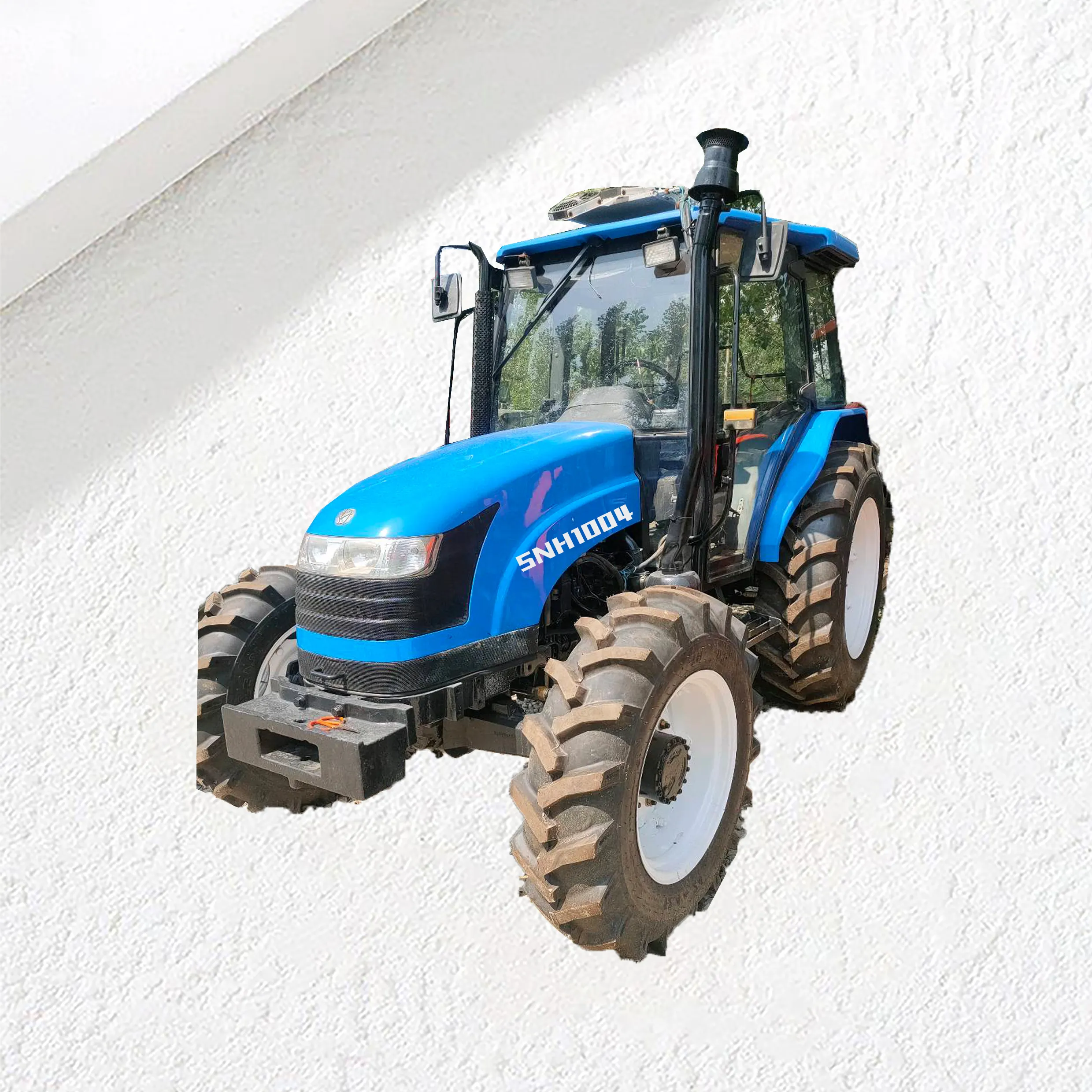 Kullanılmış traktör tarım makineleri SNH1004 100HP New Holland 4x4wd çiftlikleri ekipman fiyatı