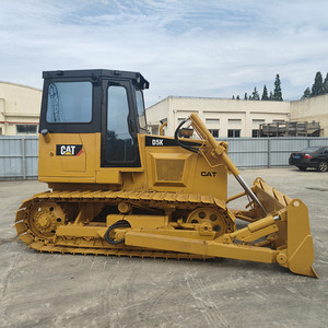 รถดันดินตีนตะขาบ Caterpillar D5K มือสองจากญี่ปุ่น พร้อมเครื่องยนต์ Cat C4.4 ACERT ™   รถดันดินขนาดกลางพร้อมริปเปอร์สำหรับงานก่อสร้าง - Product Image 1