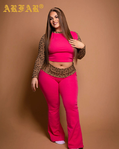 Completo Loungewear Due Pezzi Stampa Ghepardo da Donna: Top Corto a Maniche Lunghe e Pantaloni Svasati - Tendenza Moda Donna 2026 - Product Image 4