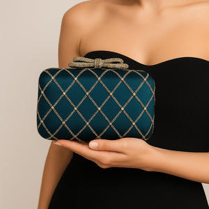 Chic Shell Diamond Lattice Satin Evening Clutch Purse for Women with Shinny Rhinestones - Product Image 6