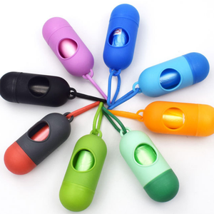 Porta Sacchetti per Escrementi di Cane Personalizzato, Leggero e Portatile, Dispenser in Silicone con Moschettone - Product Image 1