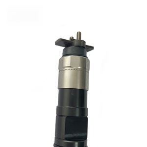 Motor 6068 4045 4.5L 6.8L Common Rail Yakıt Enjektörü RE543351 095000-0590 RE545562 - Product Image 2