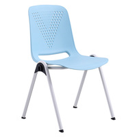 Vente en gros de chaise de salle à manger en plastique chaise empilable pour la formation école restaurant centre commercial événement d'affaires