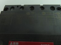 Interruptor de Circuito Xt4v250 Tmax 3p 100a 240/480/600vac Plc