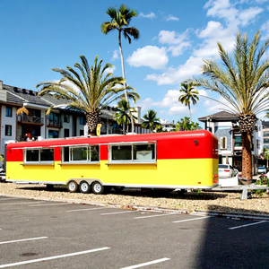 Remorque de restauration rapide entièrement équipée en fibre de verre et aluminium pour la vente en extérieur - Product Image 1