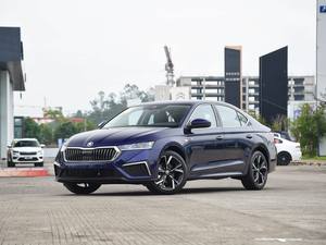 <span class=keywords><strong>Prix</strong></span> d'usine 2025 <span class=keywords><strong>Skoda</strong></span> <span class=keywords><strong>Octavia</strong></span> Pro TSI280 Édition Confort Luxe Essence Voiture 5 Portes 5 Places <span class=keywords><strong>Berline</strong></span> Compacte 860km Longue Autonomie - Product Image 1