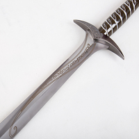 Espada corta de acero inoxidable grabada de 73 cm, estilo medieval 'Sting', hecha a mano, igual a la de la película, sin afilar.