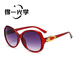 Lunettes de soleil à monture large UV400 pour femmes, protection solaire, monture en PC, type 3 verres - Product Image 3