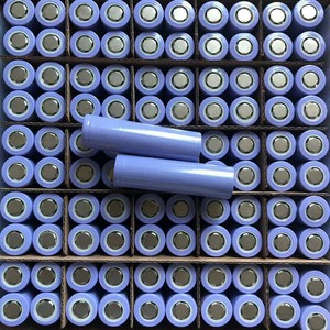 แบตเตอรี่ลิเธียม-ไอออน ZN แบบชาร์จได้ รุ่น 18650 3.7V 2500mAh สำหรับใช้กับพลังงานแสงอาทิตย์/จักรยานไฟฟ้า อายุการใช้งาน 1000 รอบการชาร์จ - Product Image 1
