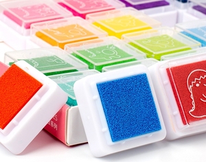 Bloc de Pintura para Dedos con 24 Colores para Aprendizaje Artístico Preescolar, Libro para Colorear con Huellas Dactilares para Niños y Niñas - Product Image 3