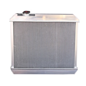 Radiador de Aluminio para <span class=keywords><strong>Chevrolet</strong></span> C10 C20 <span class=keywords><strong>C30</strong></span> G10 Van K20 <span class=keywords><strong>Pickup</strong></span> K10 <span class=keywords><strong>Pickup</strong></span> Suburban Tanque de Agua - Autopartes - Product Image 3