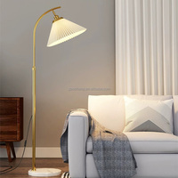 Lampe de sol LED au design nordique simple et moderne, abat-jour en tissu, base E27, chambre à coucher, bureau, salon, coin canapé