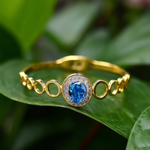 Brazalete de Acero Inoxidable Chapado en Oro Fino con Cristal Azul en el Centro, Elegante Brazalete de Joyería para Mujer - Product Image 3