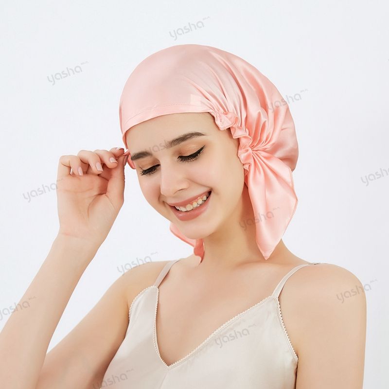 Bonnet de nuit triangulaire