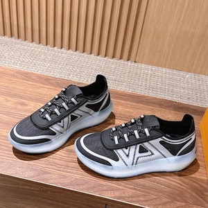 Vente en gros de chaussures de luxe de haute qualité pour femmes et hommes, logos de marque personnalisés, baskets de créateurs, tige en PU, semelle en caoutchouc, toutes saisons - Product Image 6