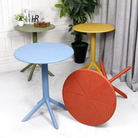 Mesa de Plástico Moderna de Polipropileno para Restaurante o Cafetería en Venta