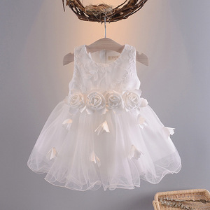 Abito Estivo Bianco in Pizzo e Raso per Bambine, Vestito Principessa Senza Maniche con Gonna a Balze, per Bambine da 1 a 3 Anni - Product Image 3