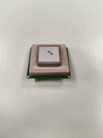 Antenne intégrée de module RTK de haute précision avec antenne en céramique à double couche de module Lora utilisée comme base RTK et ROVER