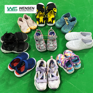 Sandali multiuso per bambini di seconda mano-ottimo per la scuola, il parco e i viaggi internazionali per bambini usati per bambini Sneakers di prima qualità - Product Image 4