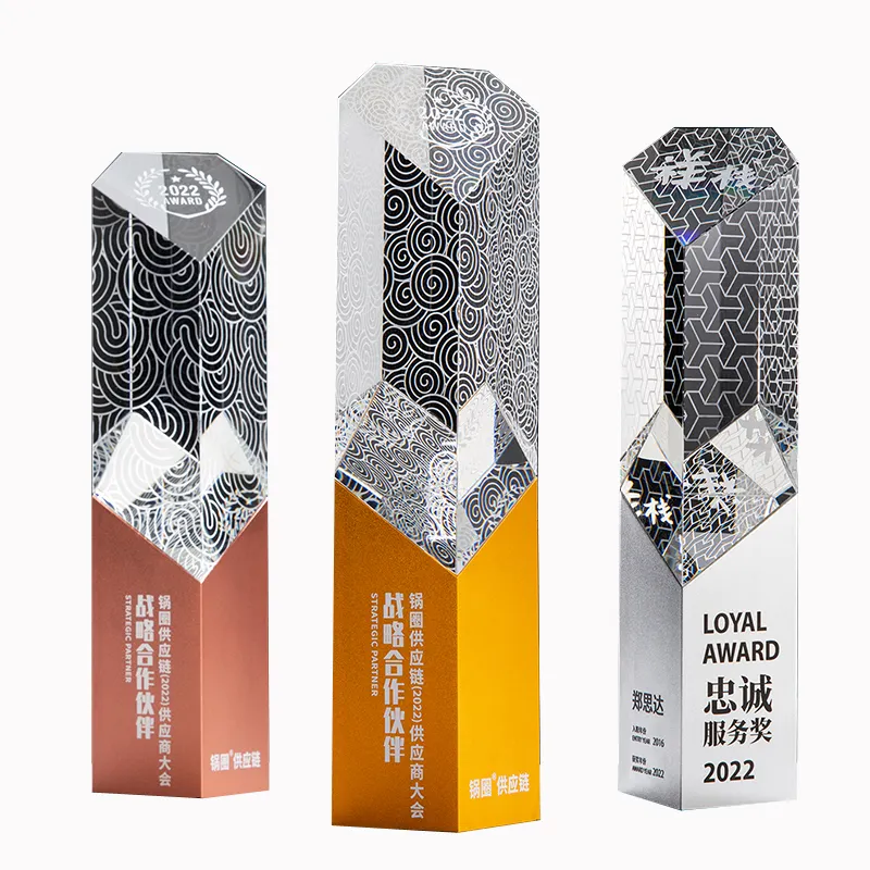 Tùy chỉnh lớn Euro lưu niệm kinh doanh Quà Tặng 3D khắc thủy tinh pha lê giải thưởng Trophy trống cột pha lê Trophy với cơ sở kim loại