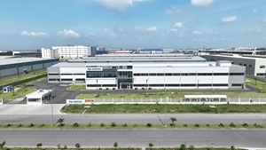 Personalização de fábrica MIP ou Copa para Mangueira 125 psi WOG Latão Trimestre Turn No-Kink Mangueira Bibb - Product Image 3