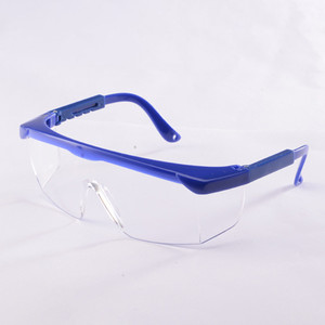 Gafas Protectoras Dentales de Marco Completo con Lentes Antivaho, Protección Ocular para Cirugía Médica, Uso en Adultos - Product Image 1