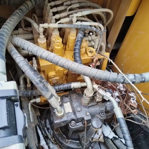 Excavadora de Orugas Usada a Bajo Precio, SY135C Pro, Buen Estado, Motor Original, Maquinaria de Construcción con Excelente Rendimiento - Product Image 6