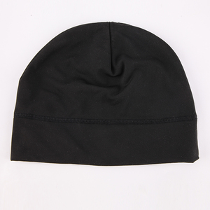 Op maat gemaakte geborduurde logo schedelmutsen voor hardlopen, fietsen en bergbeklimmen, met satijnen voering. Op maat gemaakte fietsmutsen, schedelmutsen. - Product Image 6