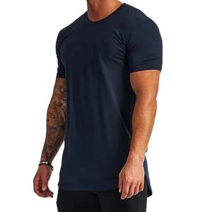 Breathable Cotton Gym Tees for <b>Men</b> <b>Curved</b> <b>Hem</b> Slim Fit Sportswear Street Style Custom Plain Print <b>T</b>-<b>Shirt</b> Blank Design - Product Image 4